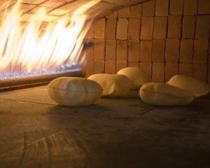 مصدر: الحديث عن دعم الخبز ما يزال مبكراً