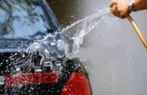 مخالفات وغرامات بحق هادري المياه