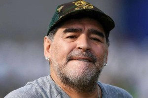 مارادونا: الفضائيون اختطفوني لثلاثة أيام