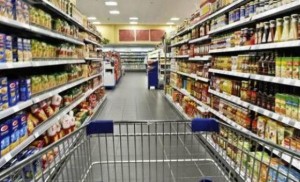 تجار المواد الغذائية: انخفاض المبيعات 40%