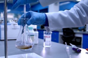 بكين تعلن التوصل لدواء مضاد لفيروس كورونا وسيكون متوفرا مجانا خلال الساعات القادمة