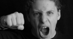 11 حلا سحريا لتتغلب على لحظات الغضب!