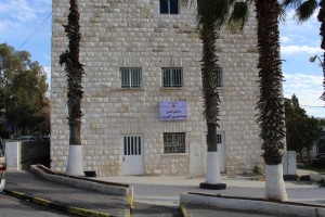 وزير الصحة ينفي نقل اي حالة من مستشفى العزل الى اي مستشفى اخر