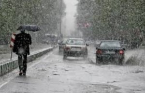 ثلوج خفيفة على فترات فوق مرتفعات عمان