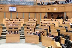 الأعيان يقر معدل الأمن العام والشراكة بين القطاعين