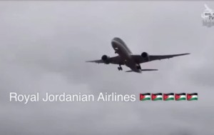 بالفيديو..بعد فشل ٢٠طائرة ! الملكية الاردنية تنجح بالهبوط في مطار هيثرو البريطاني