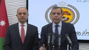 الحكومة تعلن حظر التجول اعتباراً من الساعة السابعة من صباح يوم السبت .. تفاصيل