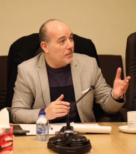 حين يتجاهلون "أنّات" الوطن .. وعن ملايينهم لا يتنازلون! بقلم.. نشأت الحلبي