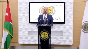 العضايلة: سيتم تحديد مناطق جديدة للحجر سنعلن عنها لاحقا