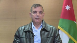 جابر: لجنة حكومية تدرس فتح العديد من القطاعات تدريجيا