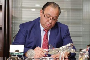 الخشمان : نعم سيدي نحن كبار امام الامم لانك قائدنا