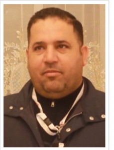 رجل اعمل عراقي يتبرع للاردن الشقيق ( رد الجميل )