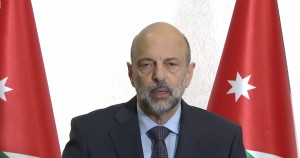 الرزاز: كورونا لن ينتهي بأيام او اسابع وربما اشهر وعلينا التأقلم