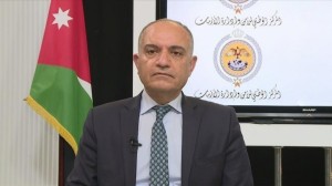 العضايلة: الملك أوعز للحكومة باعداد خطط للتعامل مع آثار الأزمة على الموازنة العامة
