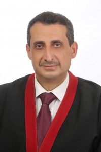 إياد شعبان من "عمّان الأهلية" يحصل على درجة الدكتوراة بامتياز مع مرتبة الشرف ...ألف مبروك