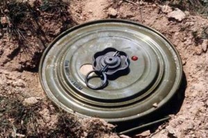 الامن: وفاة و3 اصابات بانفجار القنبلة القديمة في الحلابات