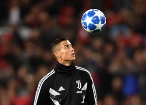 رونالدو يدخل نادي المليار منفرداً