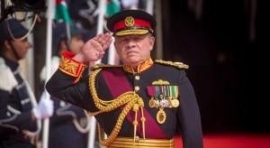 الأردنيون يحتفلون بعيد الجلوس الملكي الحادي والعشرين الثلاثاء