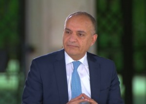 العضايلة : لا قرار بالحظر الشامل او الجزئي