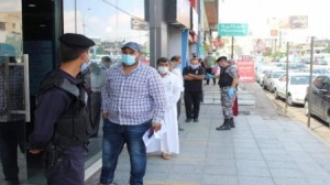 الحكومة: تعديل ساعات السماح بالتجول السبت