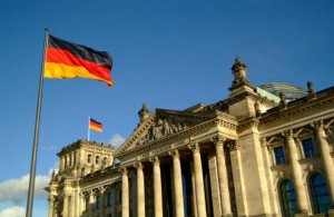 ألمانيا تحكم بتعويض معلمة أوقفت عن العمل بسبب الحجاب