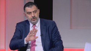 السماح بعودة العمالة المصرية الحاصلة على إجازات قبل 13 آذار