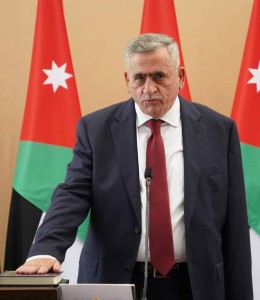 وزير الصحة عببيدات .. يكشف ( للعراب )،  عن خطة محاربة كورونا .. ومصير حظر الجمعة والسبت