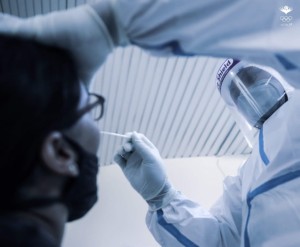 الصحة: تفاجئنا بعدم بقاء مخالطين بمنازلهم رغم فرض الحظر