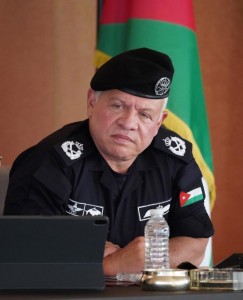 الملك للأمن العام: تكثيف الجهود لحماية المجتمع