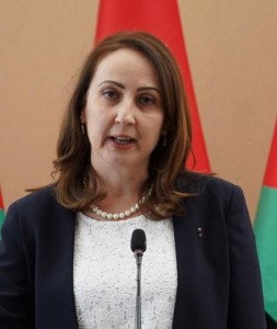 الحكومة: توجهات لإجراءات جديدة تحقق استدامة القطاعات والمنشآت