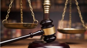 توافق يعيد المحامين الى منصات الترافع