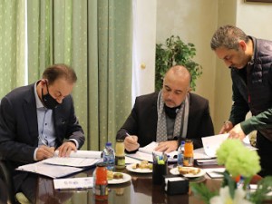 ابو خديجة للاستثمار توقع اتفاقية أتمتة نظم تعليمية وادارية ومالية