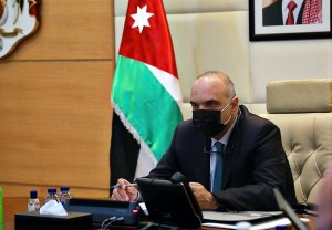 مجلس الوزراء يوافق على اعتبار بطاقات التأمين الصحّي المنتهية مجدّدة تلقائيّاً لفئة موظّفي ومتقاعدي الدّولة