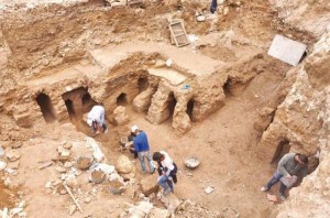 الانتهاء من العمل الميداني للمسح الجيوفيزيائي لموقع وسط البلد وبانتظار النتائج