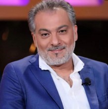 وفاة المخرج السوري حاتم علي بأزمة قلبية .