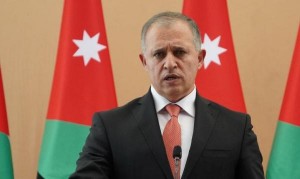 القطامين يبحث مع رؤساء وزراء سابقين قضايا الاستثمار