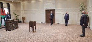 العضايلة يؤدي اليمين أمام الملك سفيرا في القاهرة ومندوبا بجامعة الدول العربية