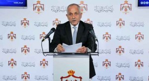 العايد: الحكومة تدرس فتح القطاعات بشكل تدريجي