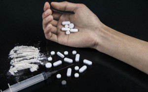 2877 شخصاً تورطوا في قضايا مخدرات الشهر الماضي