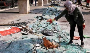 الأمن يهيب بالمواطنين تثبيت الأجسام المتطايرة فوق المباني و مركبات الشحن بسبب تزايد سرعة الرياح