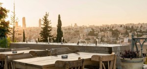 السياحة تعمم على الفنادق والمطاعم بالتوقف عن تقديم خدمة الطعام داخلها الساعة 6 مساءا