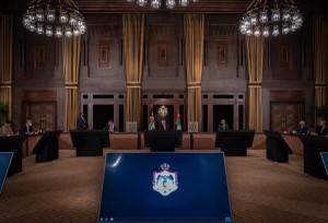 الملك يؤكد أنه ستتم محاسبة كل شخص قصّر في عمله وفي حماية أرواح الأردنيين