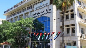 وزيرة الصناعة: ارتفاع الأسعار في بلد المنشأ أغلاها علينا