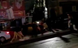 مشاجرة جماعية أمام مستشفى البشير