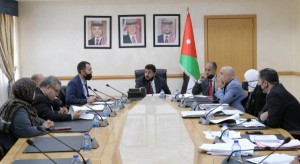 "مكافحة غسل الأموال" يمنع فتح حسابات بنكية بأسماء وهمية