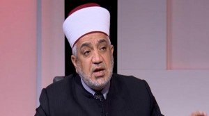 وزير الأوقاف: كل شيء خاضع للدراسة