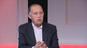 وزير المياه يوضح حول مقطع الفيديو المتعلق بسرقة 8 ملايين متر مكعب