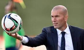 خلافة زيدان في ريال مدريد...من المرشحان الرئيسيان؟