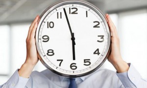 بلاغ يحدد دوام القطاع العام