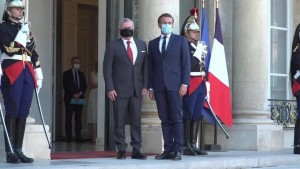 ماكرون: سأعمل مع الملك على التهدئة في الأراضي الفلسطينية